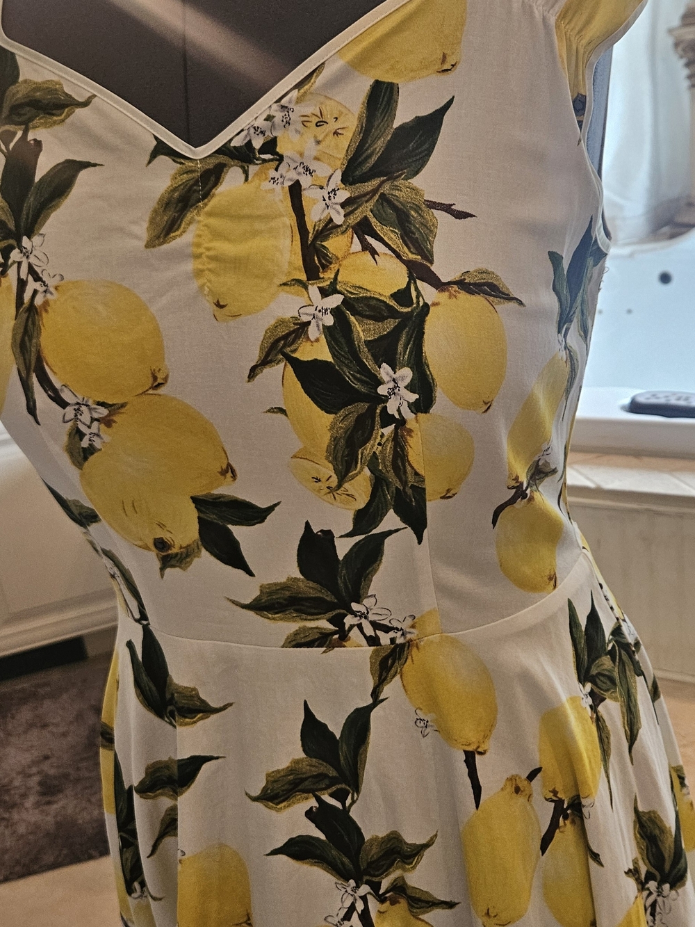 Lemon Dress For Positano And The Amalfi Coast! 🍋